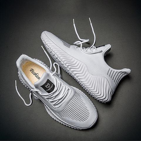fansgemacht Hochelastische atmungsaktive Freizeitschuhe