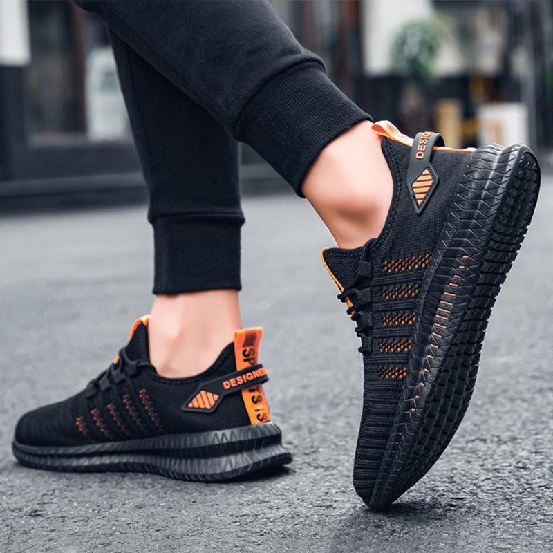 FansGemacht Große Sneaker aus fliegendem Strick