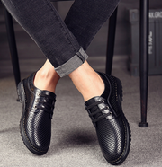Neue Leder Männer casual schuhe Sommer Atmungsaktive Soft Fahr männer Lace-up
